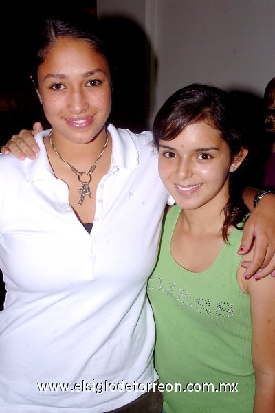 01072007
Mariana Villarreal y Andrea Lozoya.