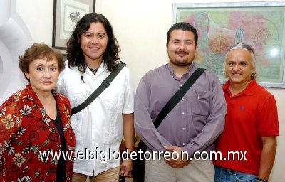 02072007
Gloria Banda, Oswaldo Luévano, Andrés Cháirez y Fredy Peniche.