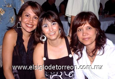 03072007
Maru Garay, Claudia Fernández y Minerva Ochoa