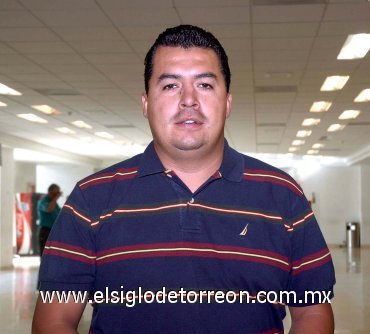 01072007
Jesús Mendoza viajó a La Paz, Baja California.