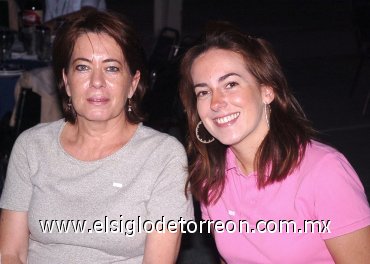 05072007
Ana Cristina de la Peña y Ana María G. de Gaitán.