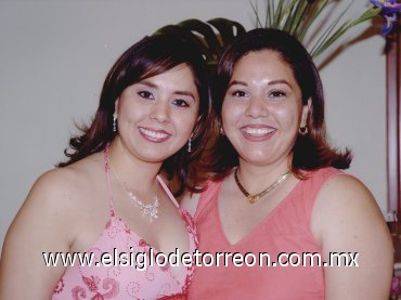 05072007
Blanca Esther González de Rodríguez y Mariana González Cardosa.