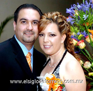 10072007
Jesús Alfonso Ávila Hernández y Claudia Angélica Moreno Rodríguez contraerán nupcias el 13 de octubre.