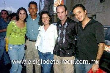 09072007
Brenda Flores, Miguel Castañeda,Eugenia Prece, Diego de la Peña y Daniel.