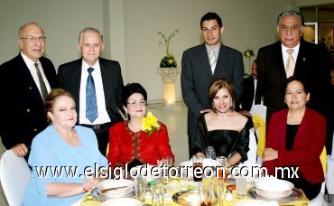 13072007
Vicente y Rosina Alvarado, Pedro y Carola Villalpando, Antonio y Eloísa Monárrez, Luis Carlos y Laura Herrera.