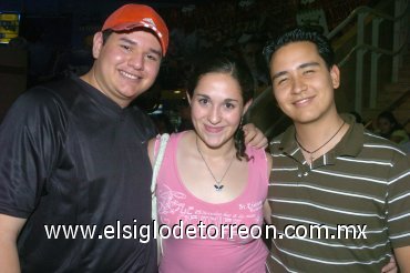 15072007
Alejandro Morales, Marilú Morales y Carlos Ibarra.