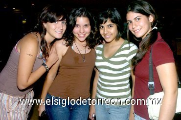 15072007
Sofía Hermosillo, Melissa Galindo, Analy Serna y Marian Murra.