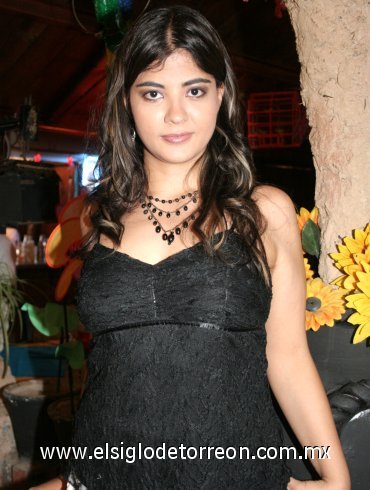 18072007
Lidice Mendizával Luna, en su fiesta pre nupcial con motivo de su próxima boda con Lar Christian Küver.
