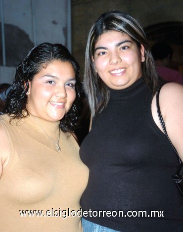 16072007
Rocío Salvarrey y Lourdes Salvarrey