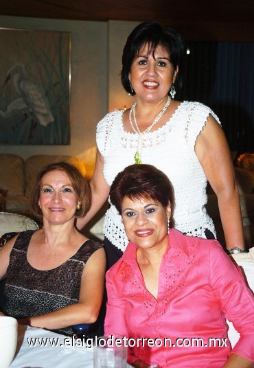 24072007
Carmen de Aguilar, Luz María de Herrera y María Lucila Bustos.