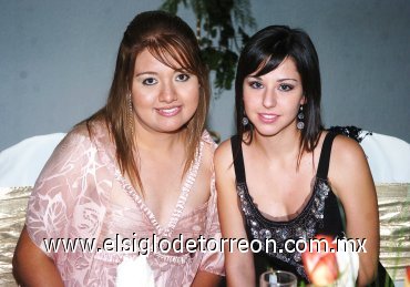 21072007
Mónica Cuerda y Gina Salazar.