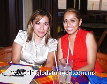 25072007
Hilda Elizalde y Carmen Rosales.