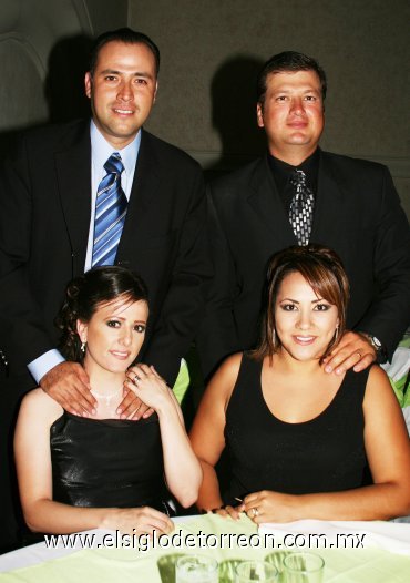 25072007
Hugo Meléndez Castañeda, Carmen Montes de Meléndez, Ramiro Martín Padilla y Marisol Valadez de Martín.