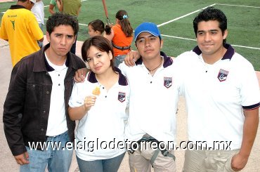 26072007
Paco Pantoja, Wendy García, Jonathan Medrano y Jonathan Gasca