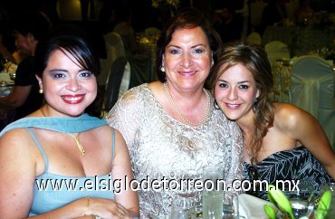 27072007
Mavi, Flore Muñoz y Karla García.