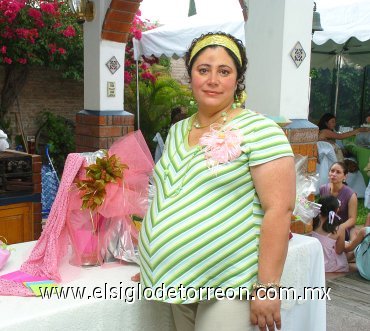 02082007
Nayeli en la compañía de su mamá Olga Espino.