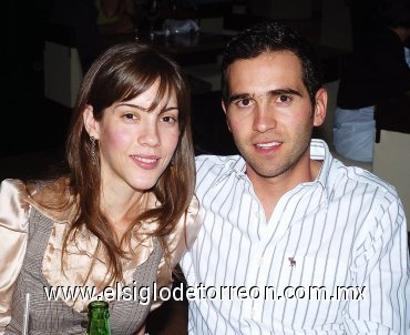 05082007
Ivette Cornú y Manolo Fernández.