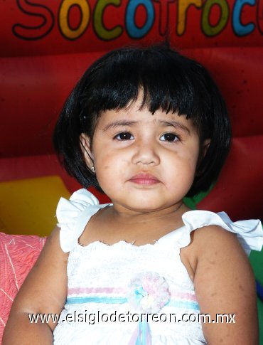 05082007
Dos años de edad cumplió Brenda Paola Martell Rodríguez.