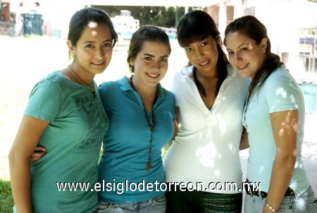 Mariana Rodriguez, Natalia Hernandez, Carla Avalos y Brenda Lack