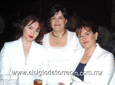 14082007
Adriana Arroyo, Claudia de Gamboa y Lupita Arroyo.
