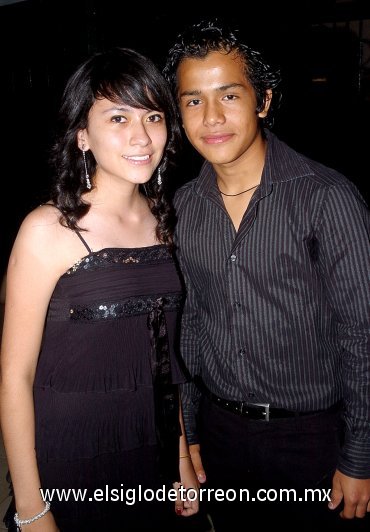 07082007
Viri Castrejón y Alejandro Anaya.