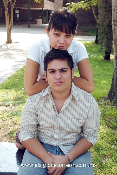 Cesar Estrada y Ana Luisa Silos