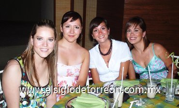 12082007
Malú Martínez, Rosa Gordillo, Moni Rodríguez y Tanya León.
