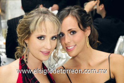 Daniela Teele y Luz María Martín.