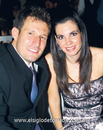 Pedro Valdés y Susana Estrada.