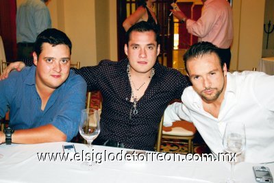 Alejandro Martínez, Maurice Collier de la Marliere y Pedro Martínez.