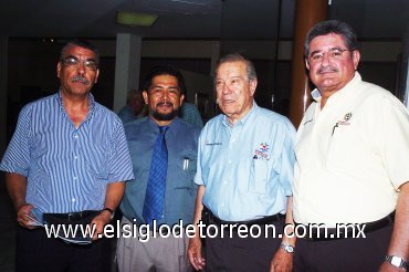 17082007_V_Alfredo Rojas, Rafael Aguirre, Ramón Iriarte y Fernando González.