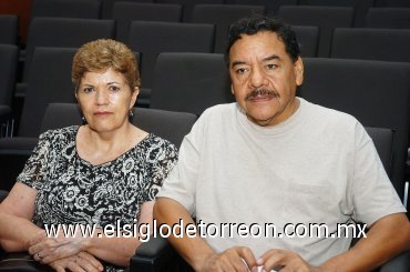 19082007_d_María del Socorro Holguín y Jaime Mejía.