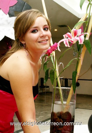 22082007
Srita. Andrea Porras Madero festejó sus quince años con una misa de acción de gracias en la capilla del Centro Saulo, el viernes 17 de agosto de 2007