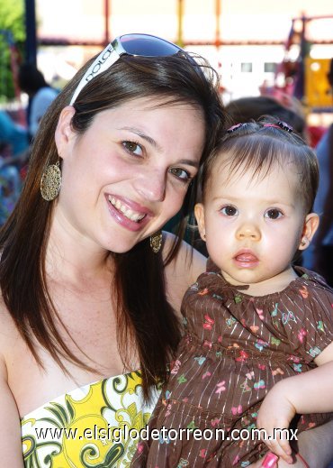 19082007
Norma y Ana Isabel González Hernández.