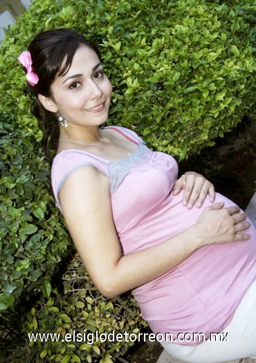 26082007
Pronto nacerá la bebita de Nadia Rivera.