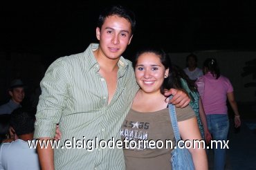 26082007
Tony Flores y Anahí Mares.