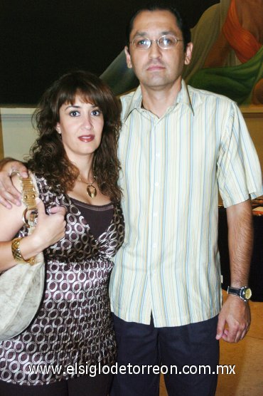 29082007
Karen Hernández de Soto y Alfonso Soto Dingler.