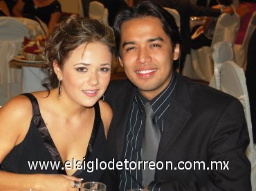 30082007
Marla López y Luis García.