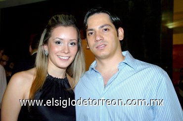 03082007
Aranzazú de la Mora y Alejandro Aguilar.
