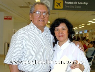 03092007
Alfonso Juárez y Ana María Ramírez viajaron a San Diego.
