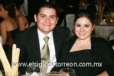 02092007
Carlos González Olvera y María Fernanda