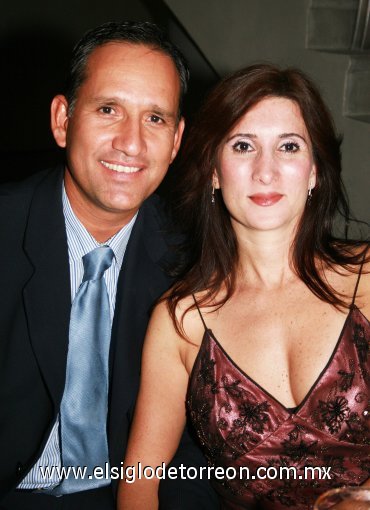 02092007
Eduardo Camacho y María Rosa Medina.
