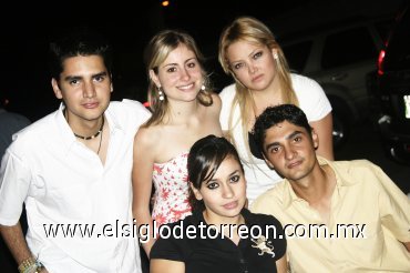 02092007
Isabel Orozco, Andrés Fausto, Paola Rivera, Gonzalo Valle y Mayis Garza.