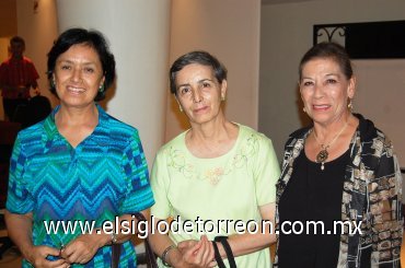 02092007
Leonor Estrada, Sara O’Reilly y la doctora M. de Reyes.
