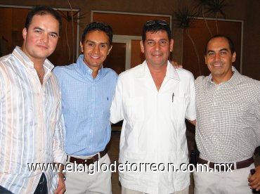 02092007
Orlando Farías, Miguel Nahle, Toño Porras y  Rodolfo González.