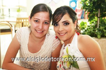 02092007
Susana Garza de Del Bosque e Ileana del Río de Aguirre.