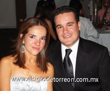 06092007
Alejandra Garza y Antonio López Barrio.