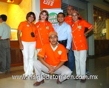 07092007
Silverio Ramos, Eva García, Evelyn Velasco, Marbella Lara, Daniel Ledesma y Luis Solís.