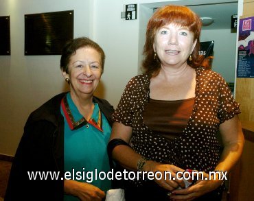 09092007
Alicia de Fernández y Laurette de Aguilera.