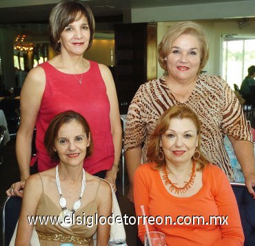 09092007
Alicia Villarreal, Chamain Martínez, Graciela de Molina y Gabriela de Guajardo.